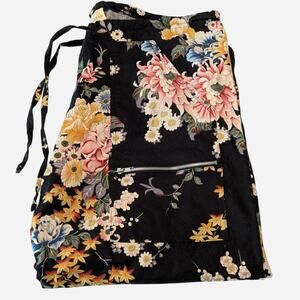 Vintage Floral Kim Stein Capri Pants